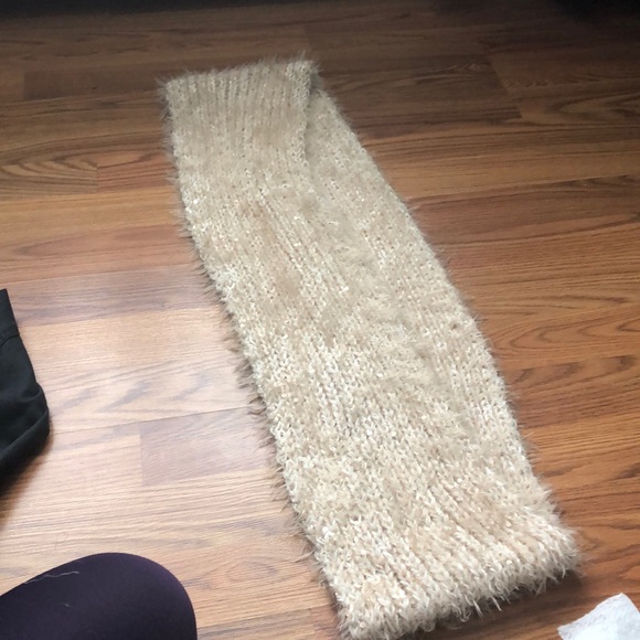 Infinity scarf - Picture 2 of 3